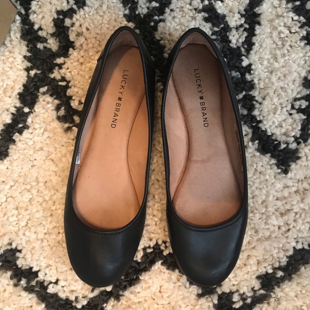 Lucky brand black flats 9.5